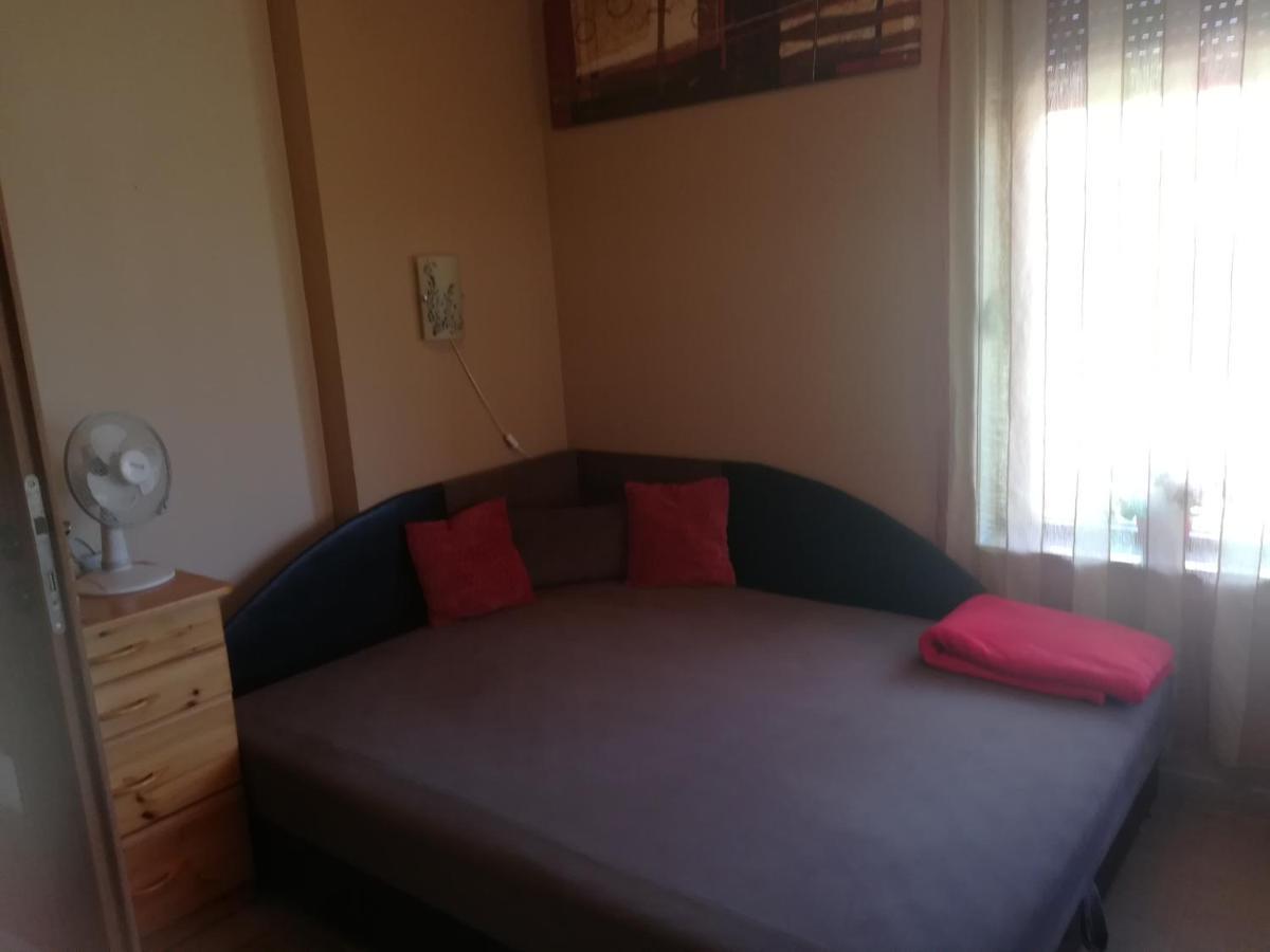Balatonfůzfő Betty Apartman מראה חיצוני תמונה